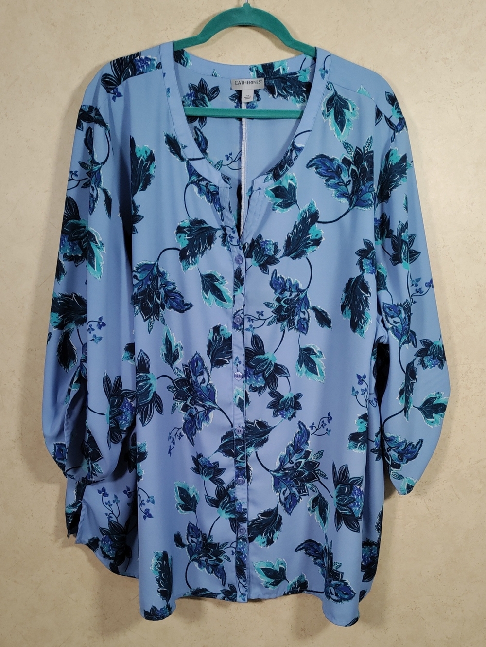 H158 Catherines Light Blue Floral Button Blouse 4X